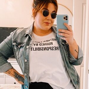 Torrid White Graphic Tee - Short Sleeve